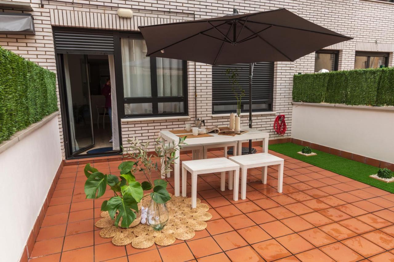 Appartamento La Terraza De La Vega - Ubicacion Inmejorable , Wifi , Terraza Y Parking Gratuito Oviedo Esterno foto