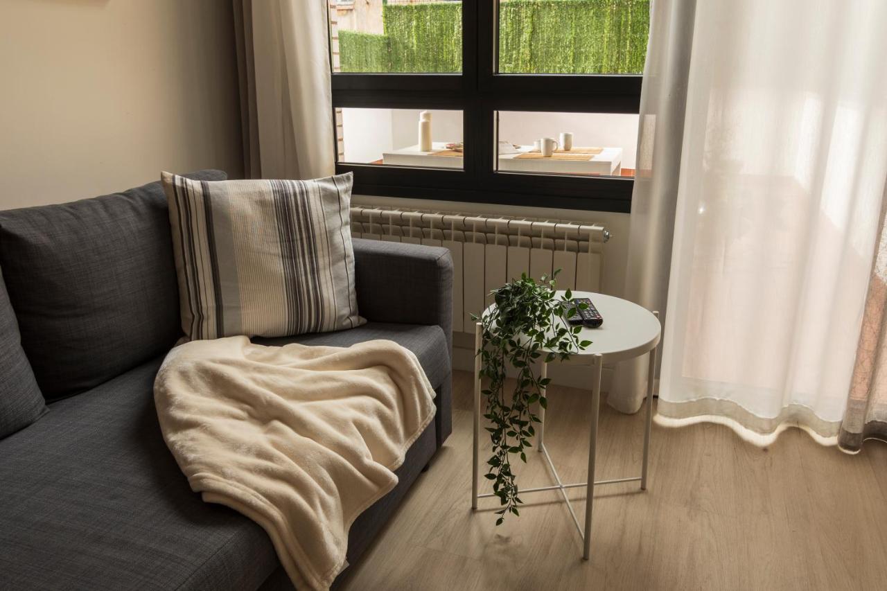 Appartamento La Terraza De La Vega - Ubicacion Inmejorable , Wifi , Terraza Y Parking Gratuito Oviedo Esterno foto